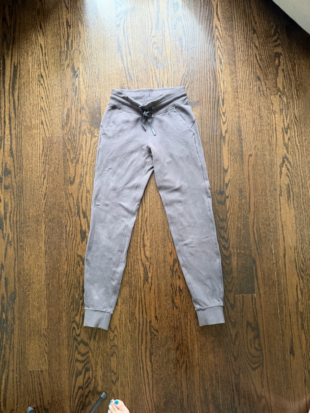 lululemon athletica Ready to Fleece Jogger in Graphite Grey - Picture 8 of 16